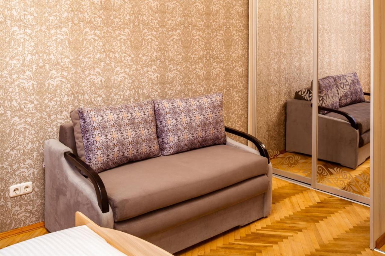 Alfa Apartments Svobody 31 利沃夫 外观 照片